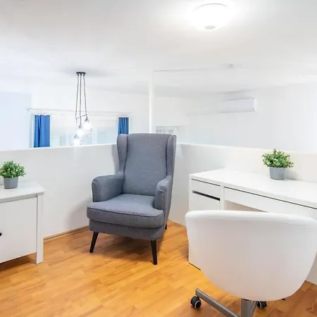 Trendy Downtown Hideaway * Budapešť